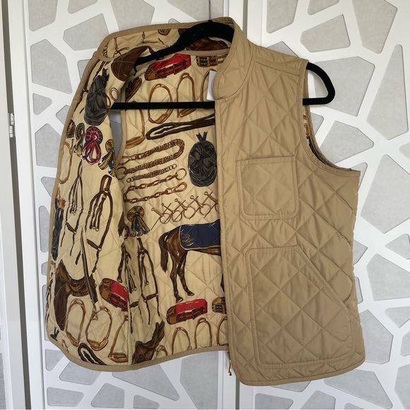 Vintage Women's Equestrian Themed Light Puffer Vest Tan Size L Large VGUC - Picture 5 of 14